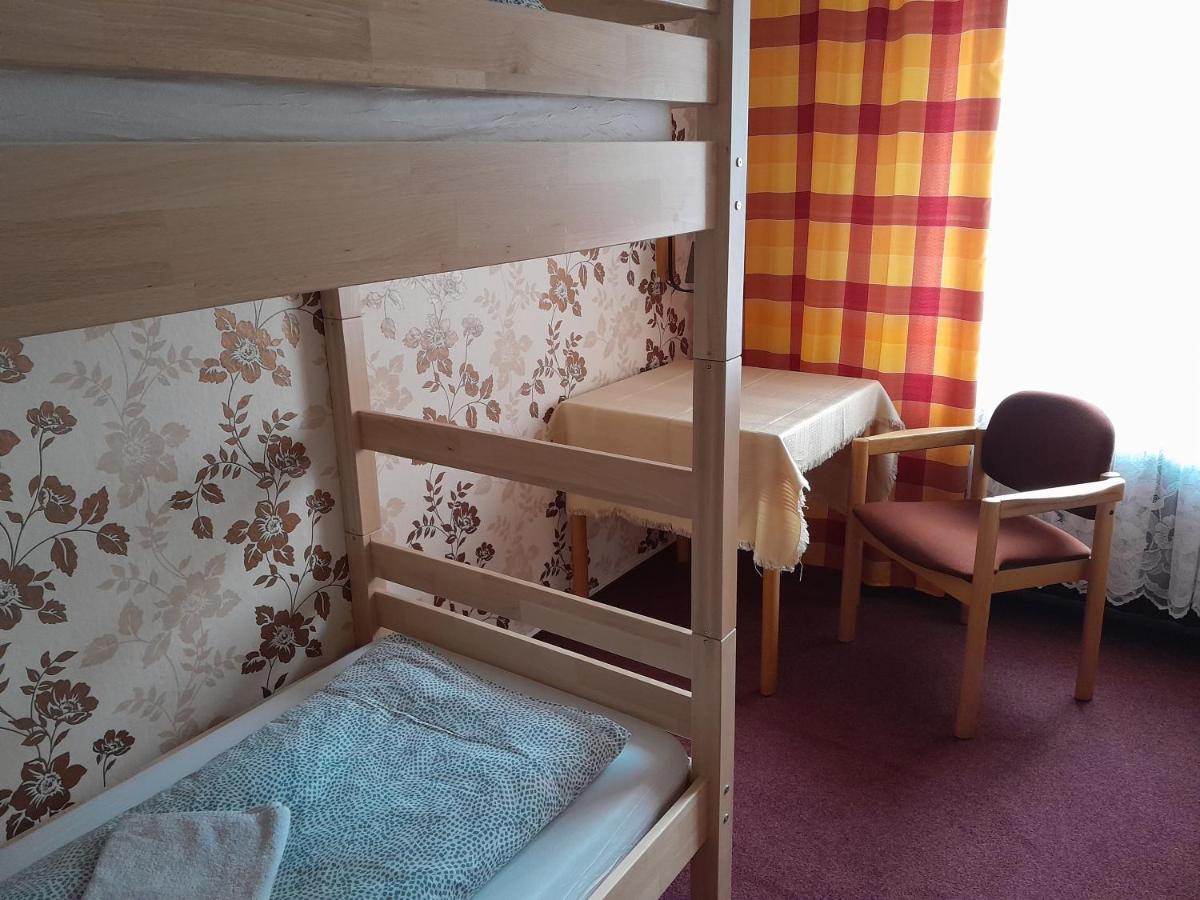 Hôtel Ostalgie Ferienheim Sorgenfrei Extérieur photo