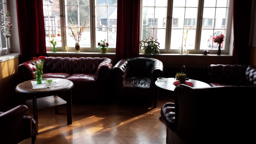 Hôtel Ostalgie Ferienheim Sorgenfrei Extérieur photo