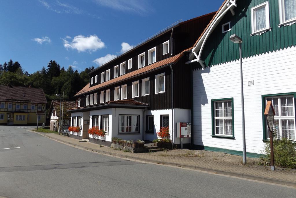 Hôtel Ostalgie Ferienheim Sorgenfrei Extérieur photo