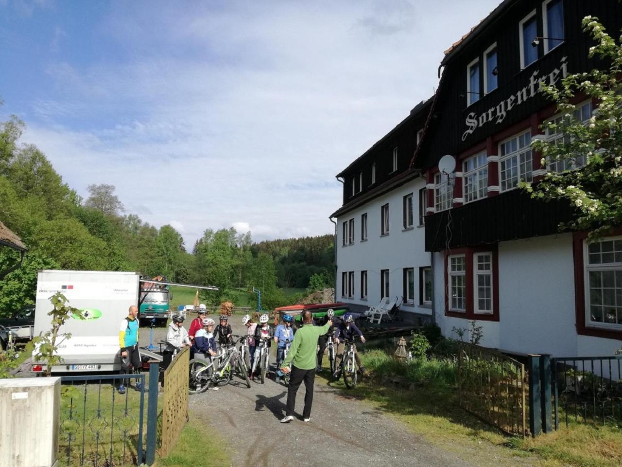 Hôtel Ostalgie Ferienheim Sorgenfrei Extérieur photo